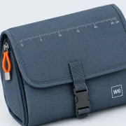 Hanging Toiletry Kit, close-up of the printed scale and size code